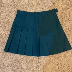 Hunter green tennis skirt